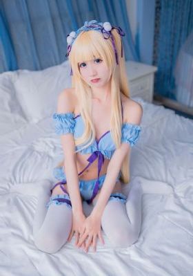 莱克茜·贝尔